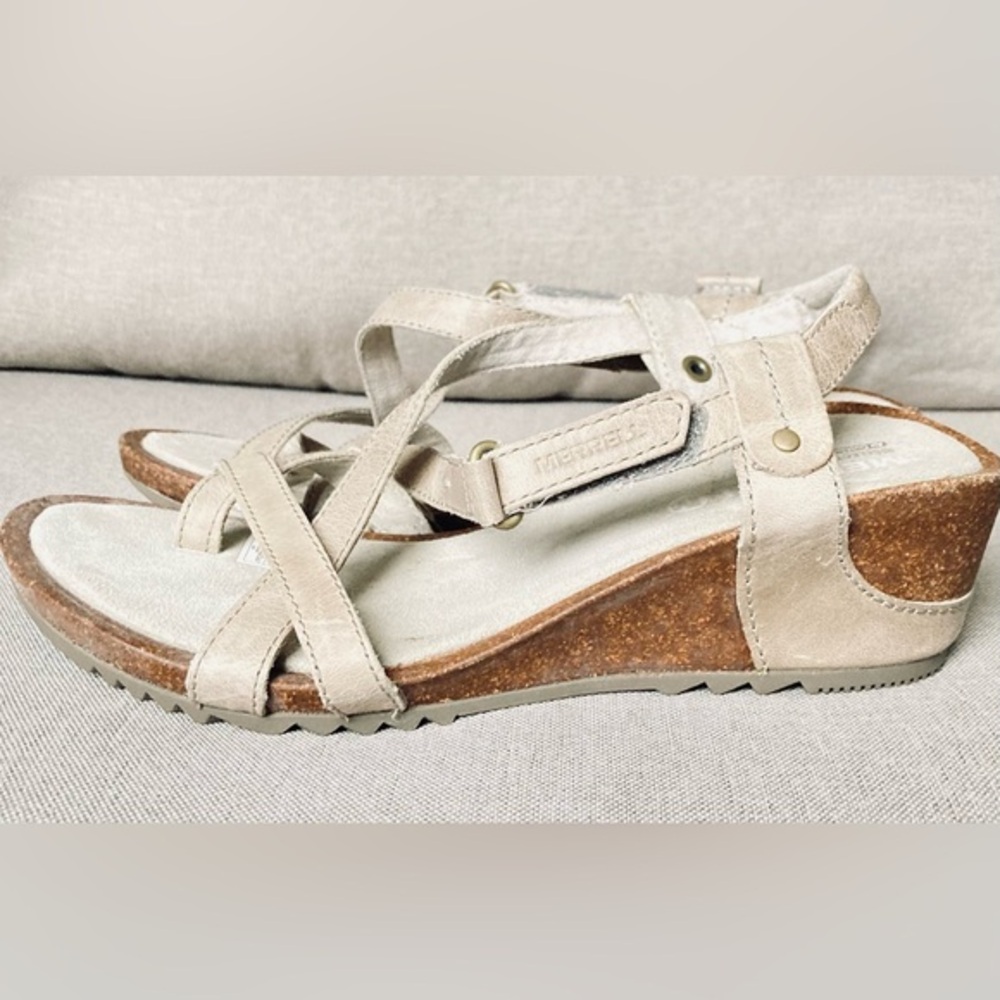 Merrell Air Cushion Leather Comfort Walking Sandals Cork Footbed Size 7